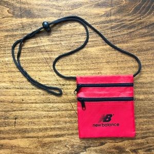 New Balance Travel Pouch